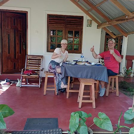 Jungle Eco Lodge & Safari Сигирия Экстерьер фото