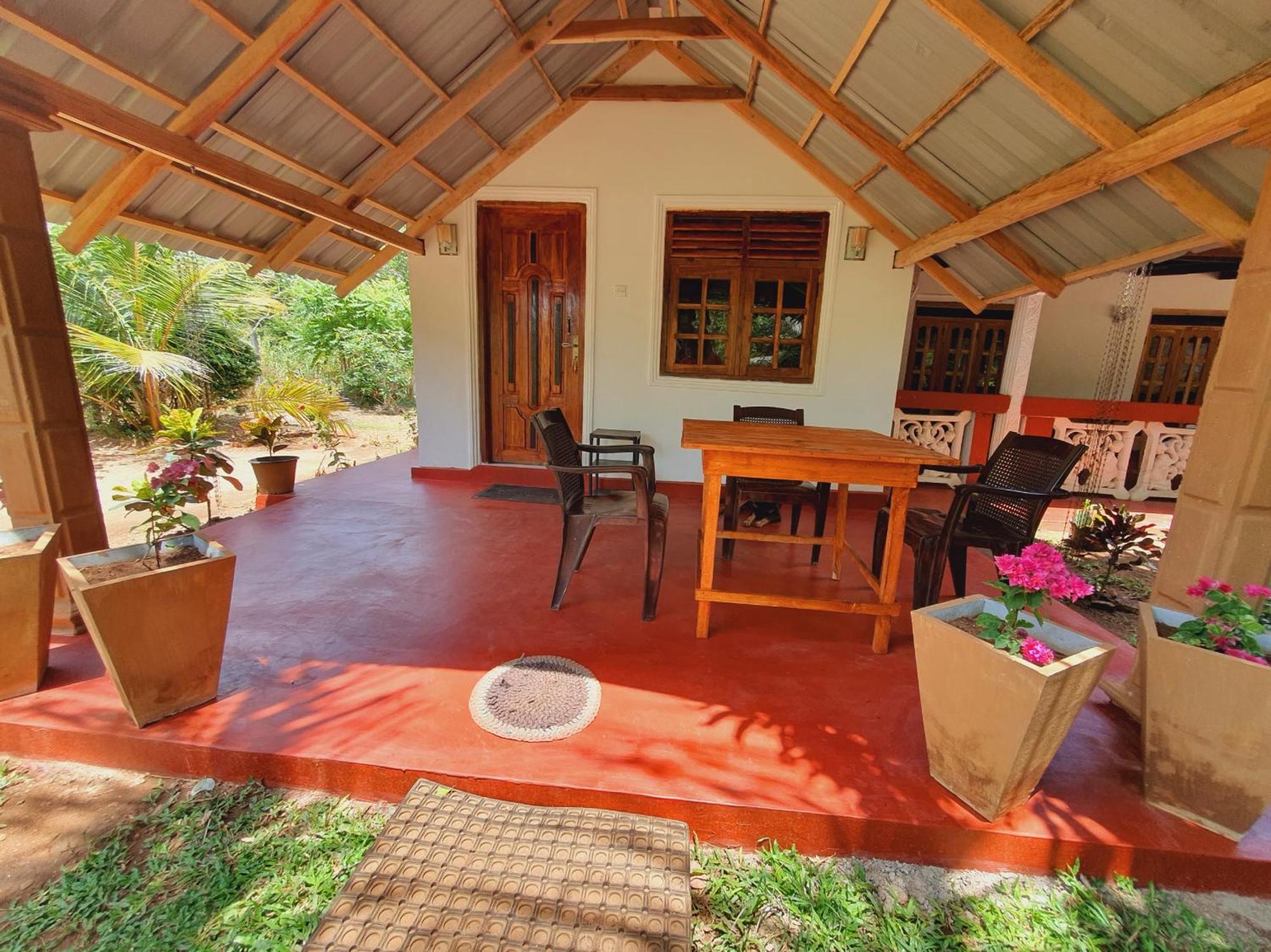 Jungle Eco Lodge & Safari Сигирия Экстерьер фото